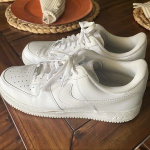 Nike Air Force 1